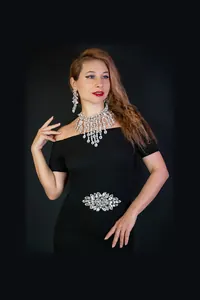 Siyah Taş Kemerli Midi Elbise